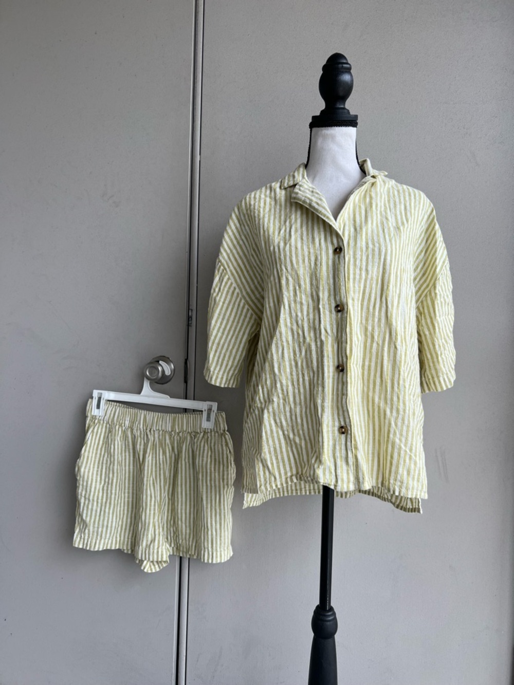 Billabong Green and White Striped Cotton Shirt Short Set